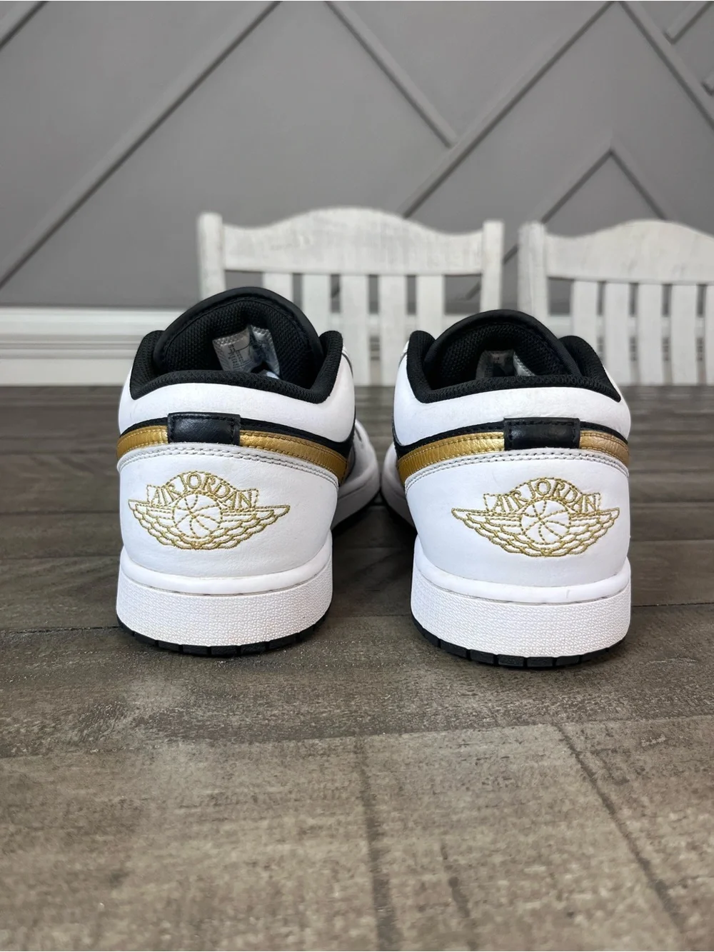 Nike Air Jordan 1 Low Gold Swoosh Black White Men's Sz 11